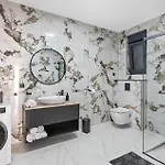 6 Bedroom Stunning In Podglavica