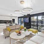 6 Bedroom Stunning In Podglavica