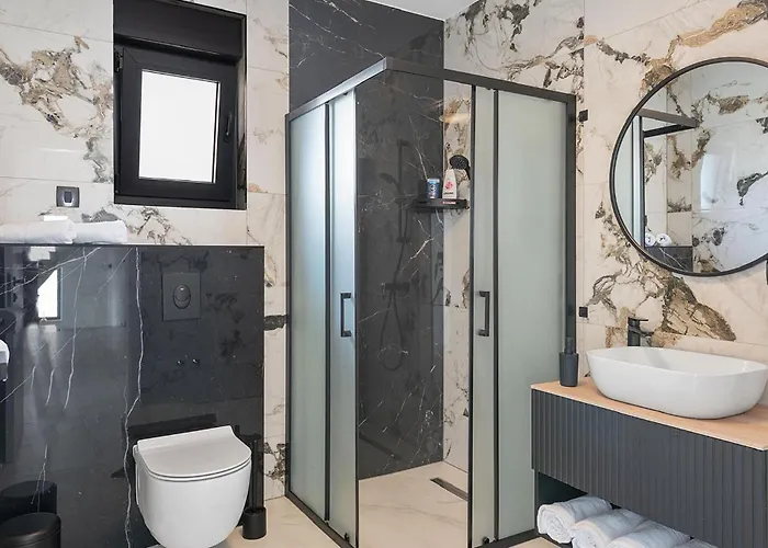 6 Bedroom Stunning In * Podglavica